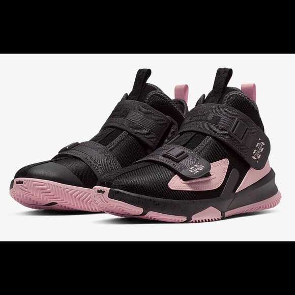 Nike Lebron Soldier XIII(GS)Black/Bleached Shoes - Picture 5 of 12